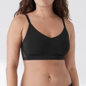 True & Co. Black Lift Mesh Wireless Seamless Triangle Convertible Bra-M Full Cup